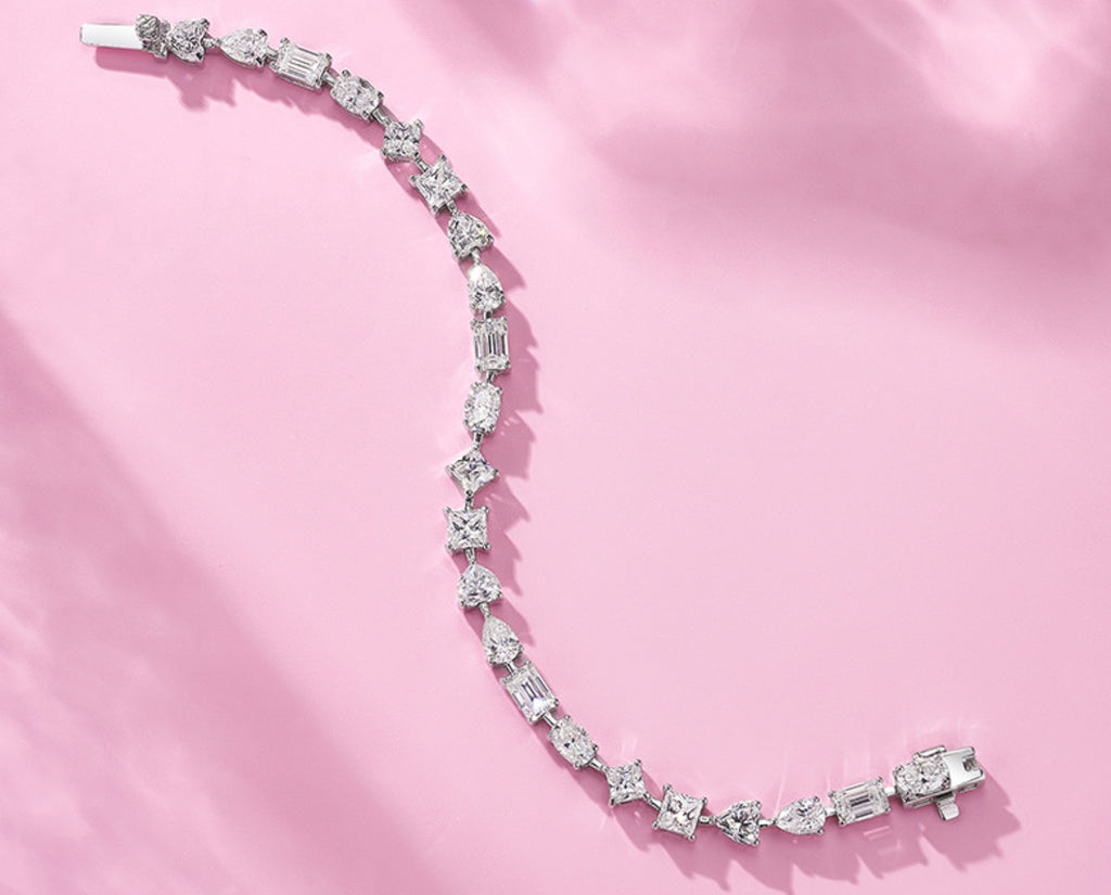 925 silver bracelet with special-shaped moissanite for elegant ladies' wristwear