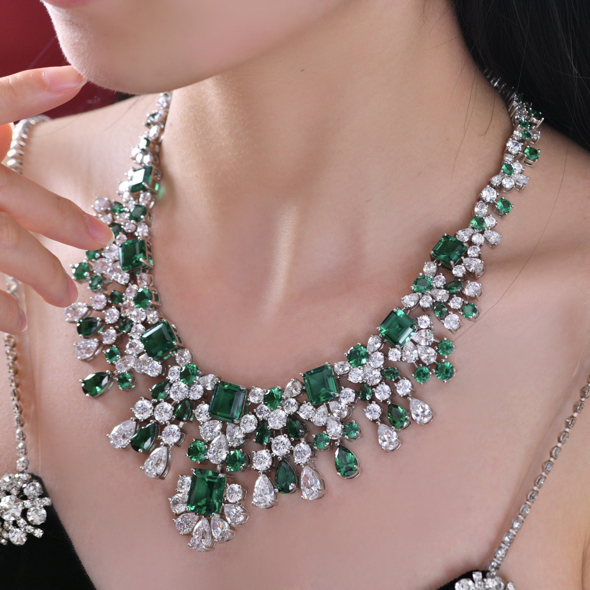 925 pure silver luxury emerald evening dress necklace