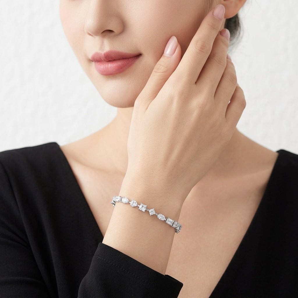 925 silver bracelet with special-shaped moissanite for elegant ladies' wristwear