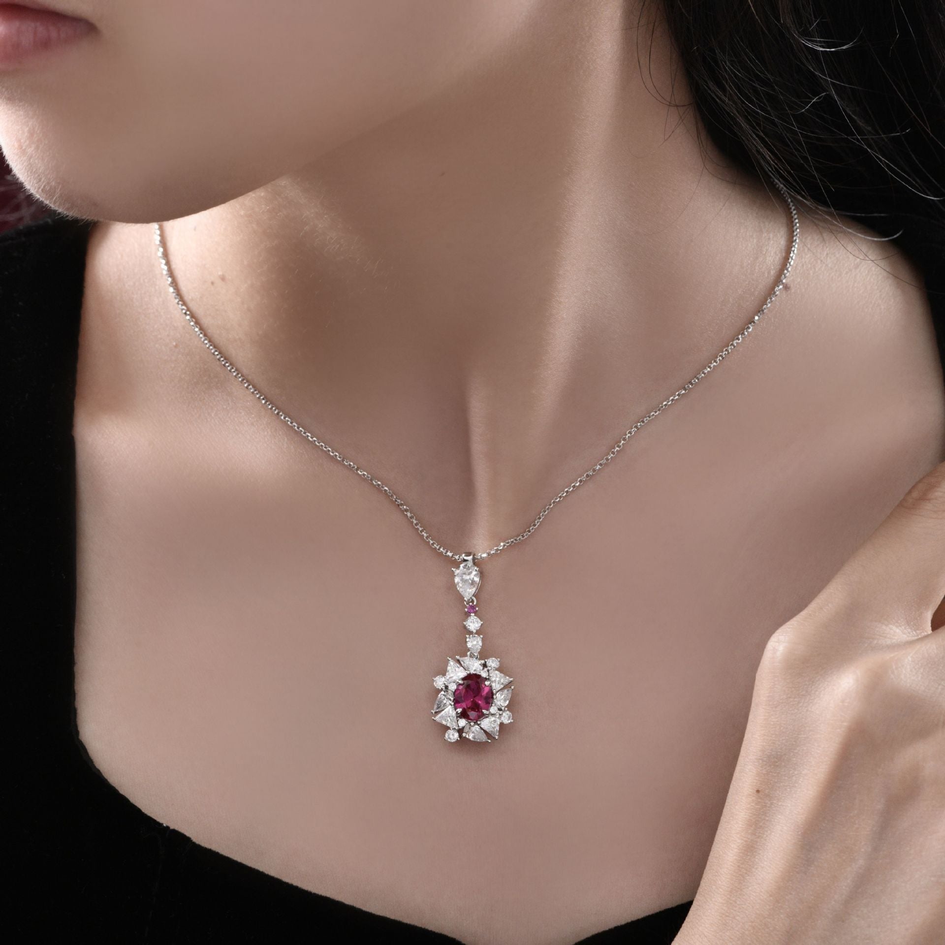 925 sterling silver 4.5ct egg-shaped 7*9 cultivated ruby pendant luxury necklace