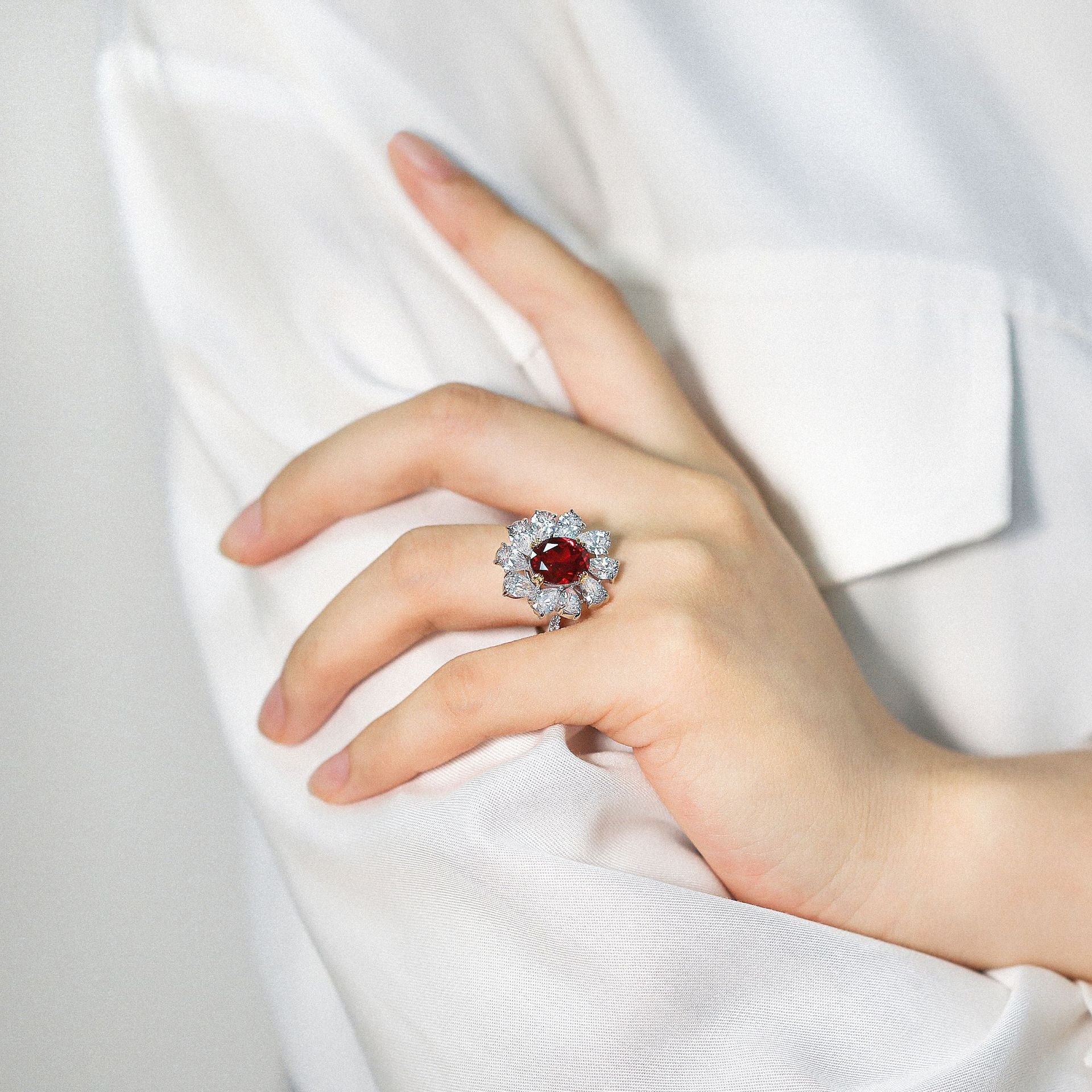 S925 sterling silver gemstone ring for women, vintage teardrop shape, luxurious surround setting, pigeon blood red spinel, zircon, diamond